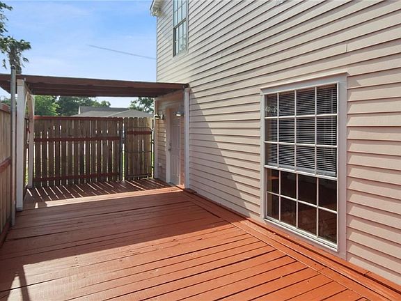 2nd image of 855 Orion Ave