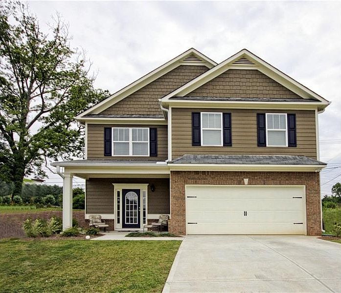 1st image of 658 Pine Ln
