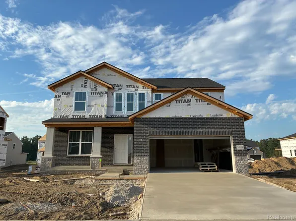24839 Savory Dr, Macomb, MI 48042