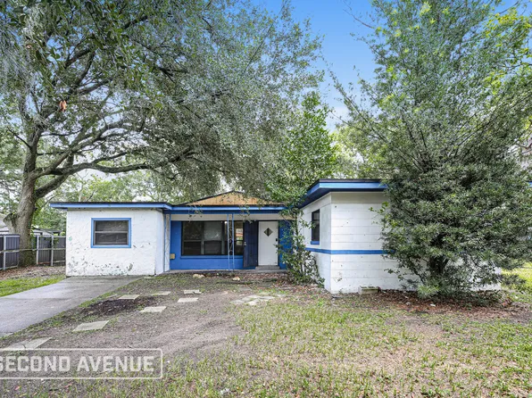 2327 Looking Glass Ln, Jacksonville, FL 32210