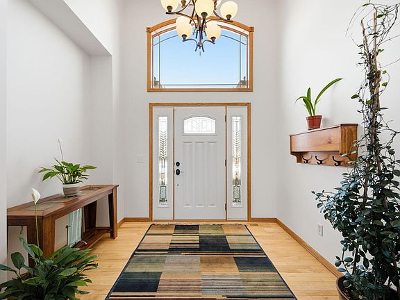 3rd image of 11656 Azure Ln