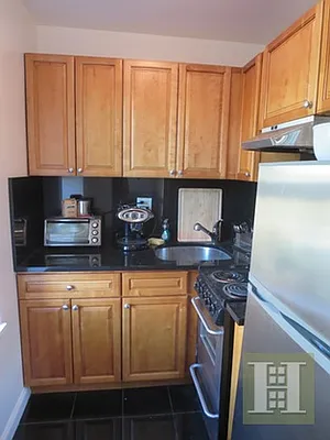 Rented by Halstead Real Estate | media 18