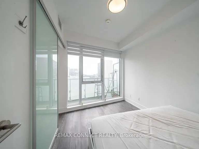 403 Church St #1211 — Photo 12