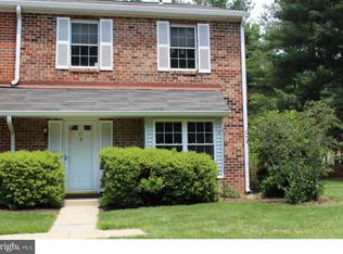 21 Pagoda Ct, Lawrence Township, NJ 08648