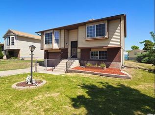 6130 W Powderwood Dr, West Valley City, UT 84128
