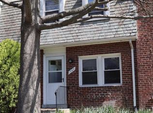 1049 N Monroe St, Arlington, VA 22201
