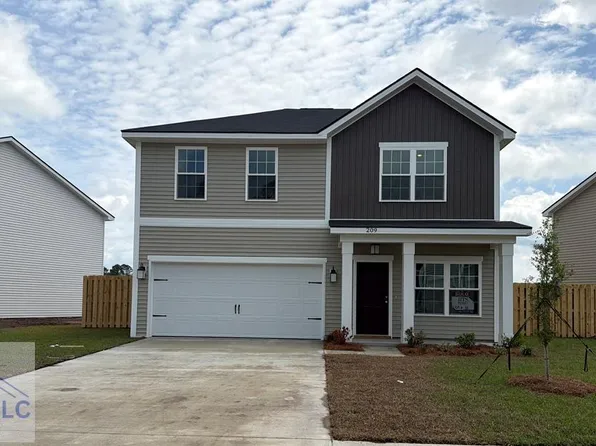 209 Juniper Dr, Hinesville, GA 31313