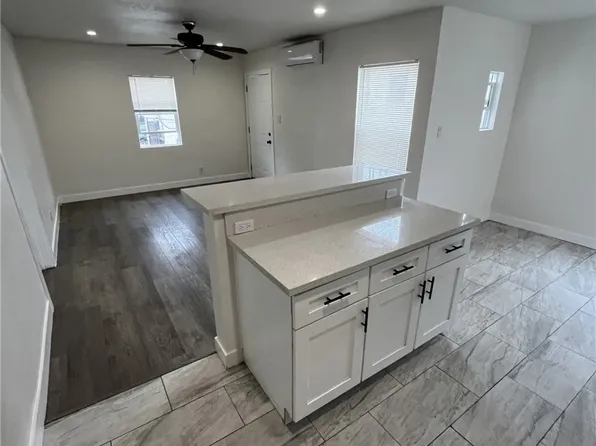 4516 S Normandie Ave #1/2, Los Angeles, CA 90037