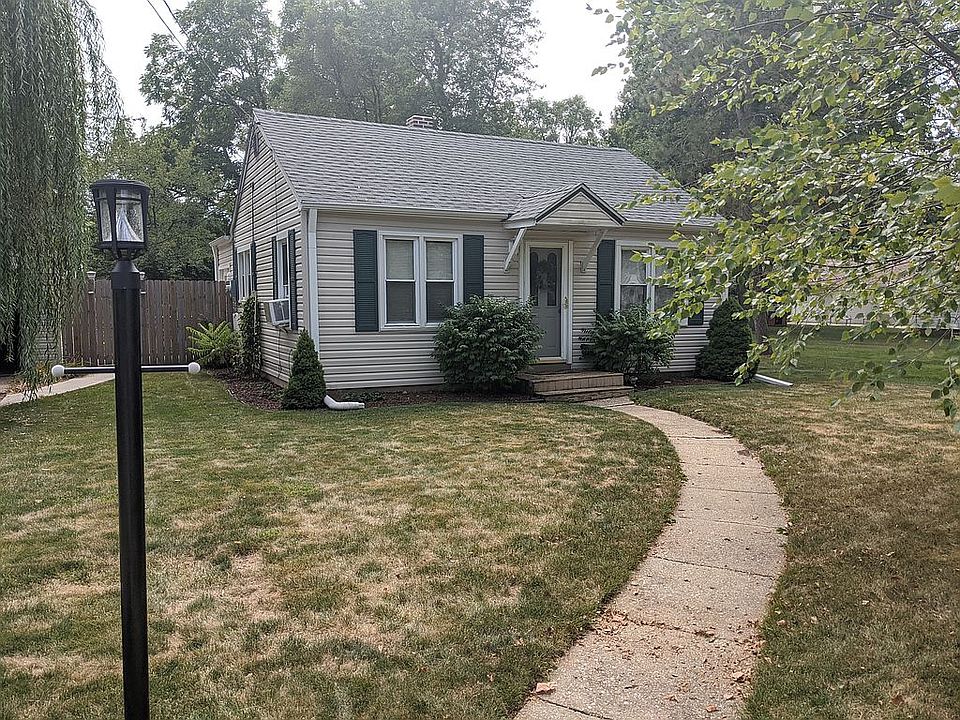 1st image of 261 Wallace Ave