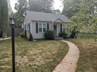 261 Wallace Ave, Machesney Park, IL
