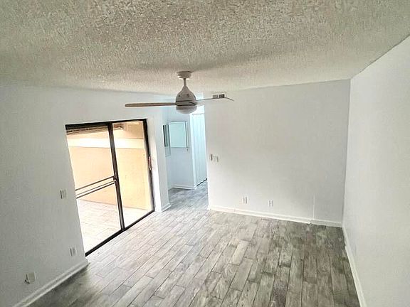 5th image of 8104 Severn Drive #B