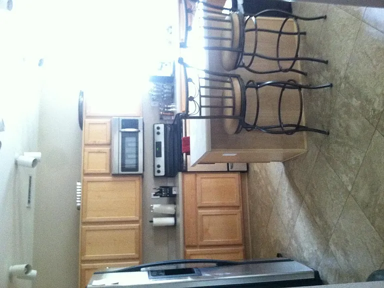 1041 W Longhorn Dr — Photo 8