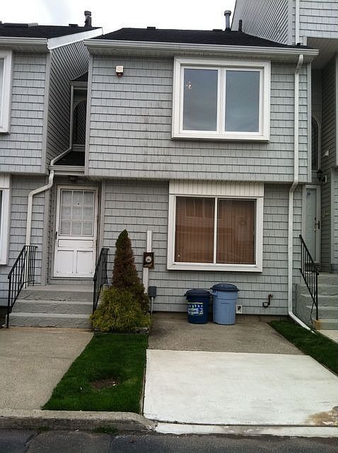 1st image of 110 Dinsmore St APT J