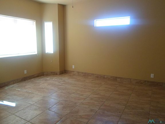 4th image of 9345 Lucca Rd SW