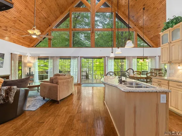 250 W Wood Duck Dr, Gaston, NC 27832