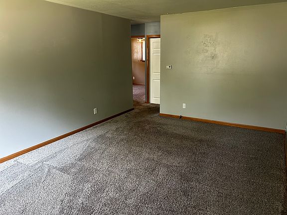 4th image of 6764 Griffore Dr