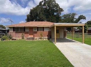 432 N Holland St, Bellville, TX 77418