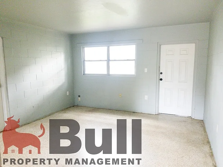 822 S Parramore Ave #B — Photo 4