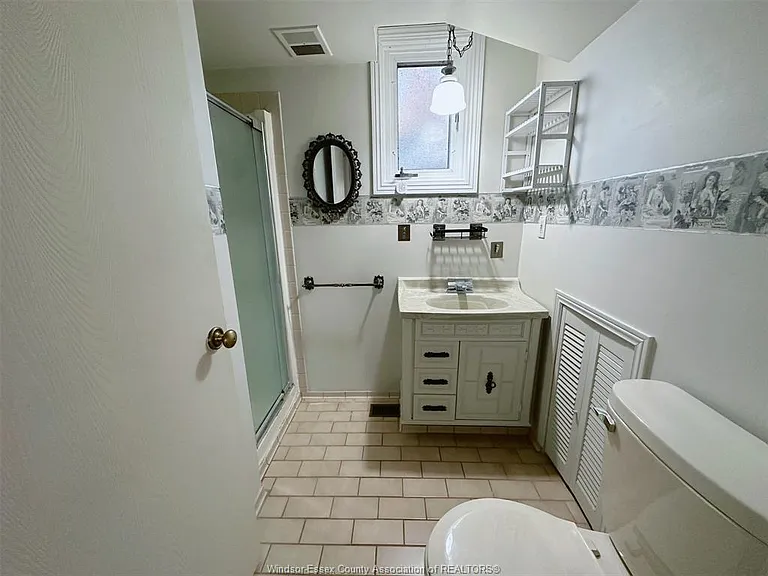 3240 Askin Ave #LOWER — Photo 5
