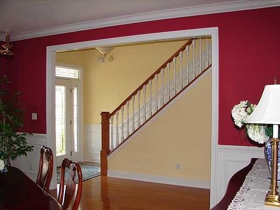 5th image of 406 Spicebush Ct