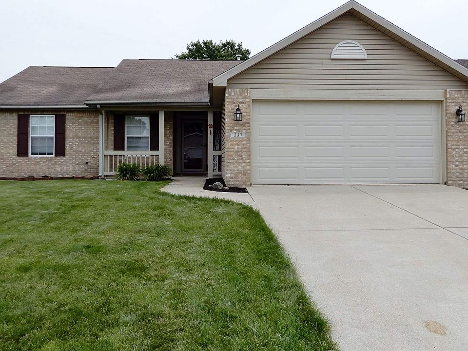 1st image of 237 Equestrian Dr