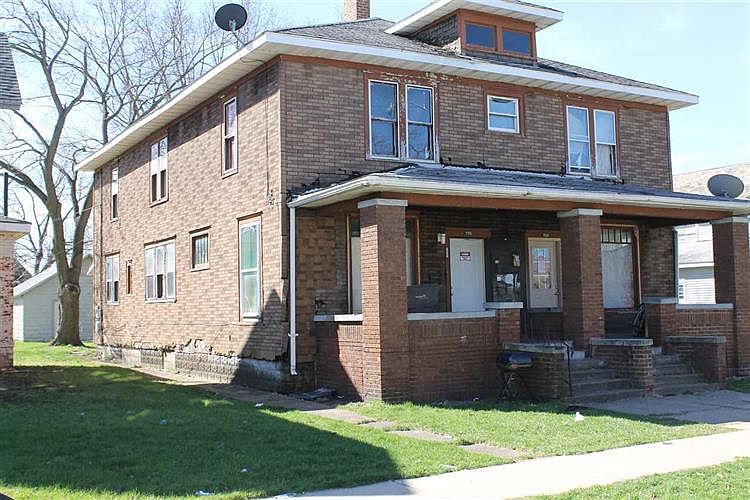 1st image of 721 W Marion St