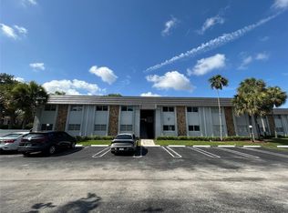 8400 W Sample Rd APT 102, Coral Springs, FL 33065