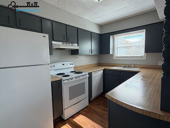 3rd image of 303 W Olive St APT 10