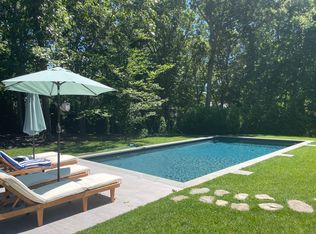 10 Kennedy Dr, Southampton, NY 11968