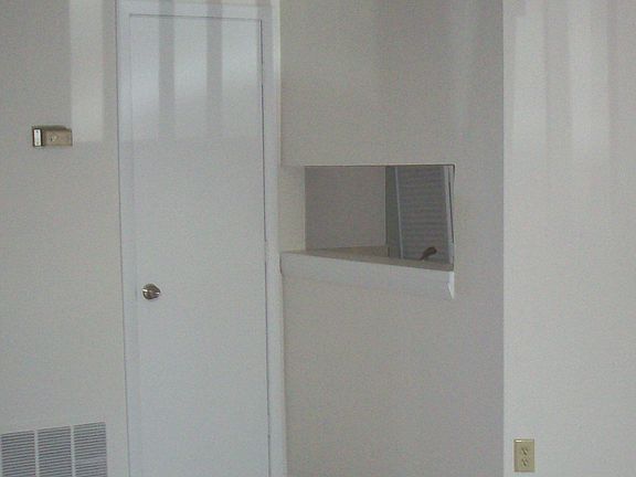 3rd image of 1028 Autumn Woods Ln APT 108