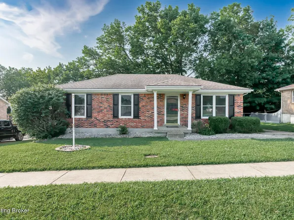 517 Oak Leaf Dr, La Grange, KY 40031