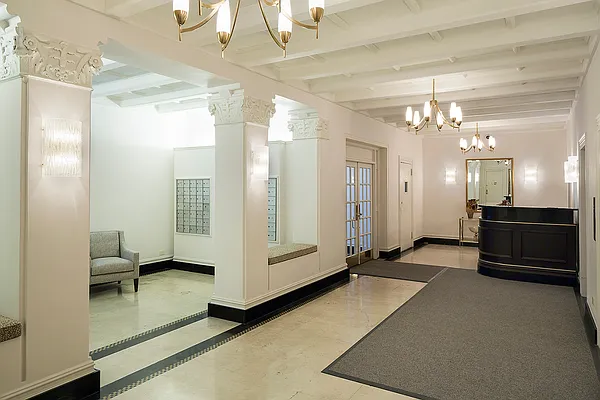 Sold by Compass | media 10