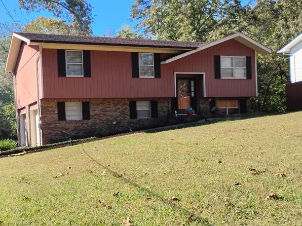 1032 Hillcrest Rd, Hixson, TN 37343