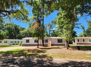 70 Fairfield Rd, Beaufort, SC 29907