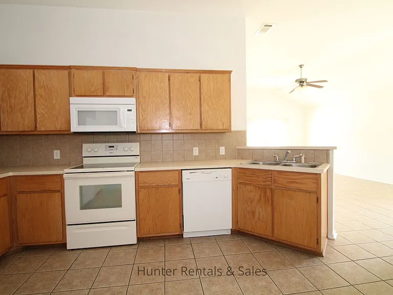 302A Jeff Gordon Dr — Photo 6