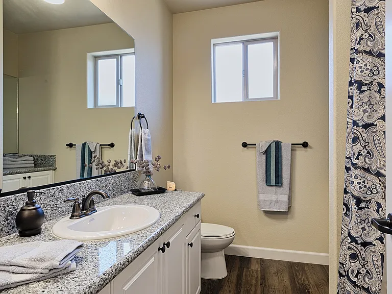 5550 N Figarden Dr — Photo 12