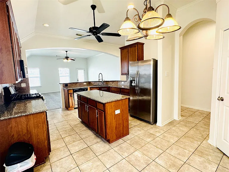 2827 Fair Chase Dr — Photo 10