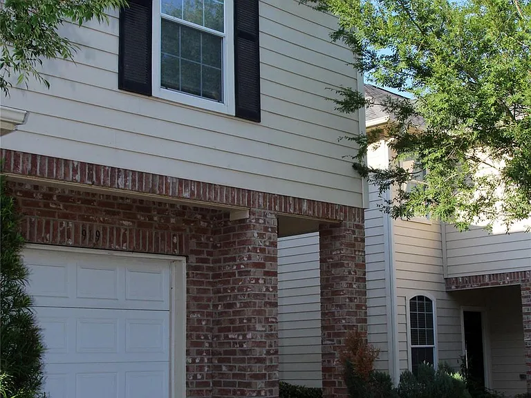 919 Sterling Creek Cir — Photo 6