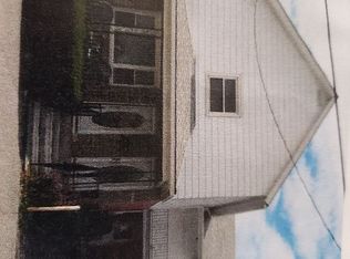 15 Villa St, Carbondale, PA 18407