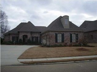 165 Victoria Pl, Madison, MS 39110