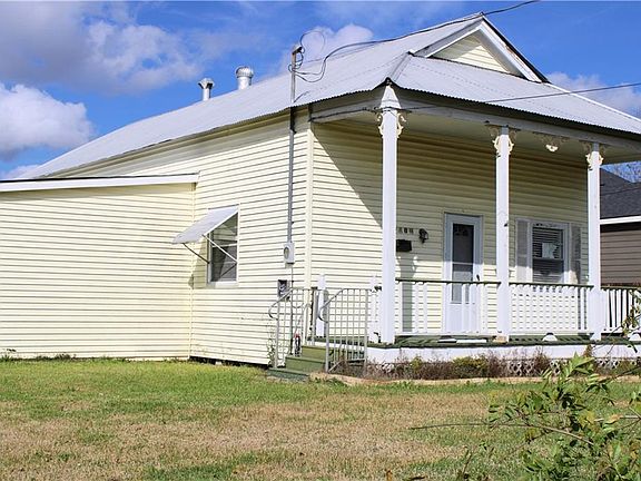 2nd image of 59180 Darby Ave