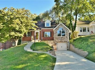 839 Chalmers Pl, Pittsburgh, PA 15243
