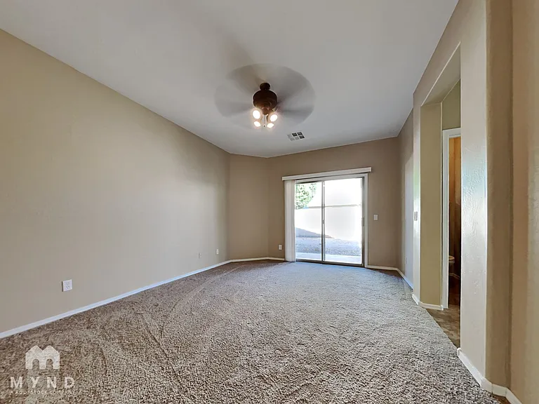 4532 E Harrison St — Photo 14
