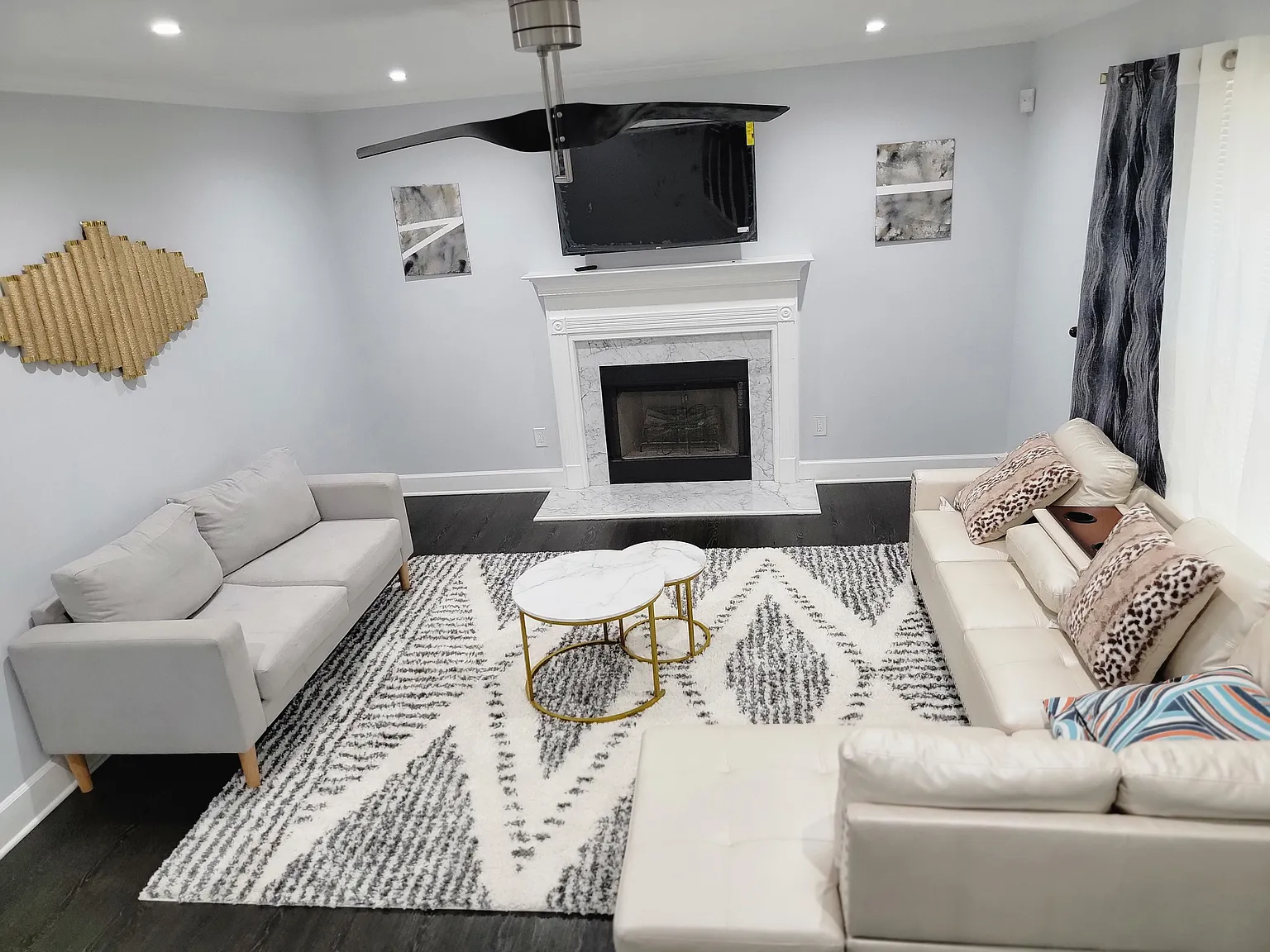 3 bed, 2.5 bath, 2095 sqft, $2,520 — Photo 3