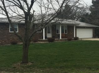 21038 N 25 East Rd, Danvers, IL 61732