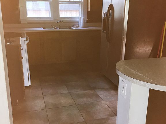 Kitchen/Bar area {ceramic tile}