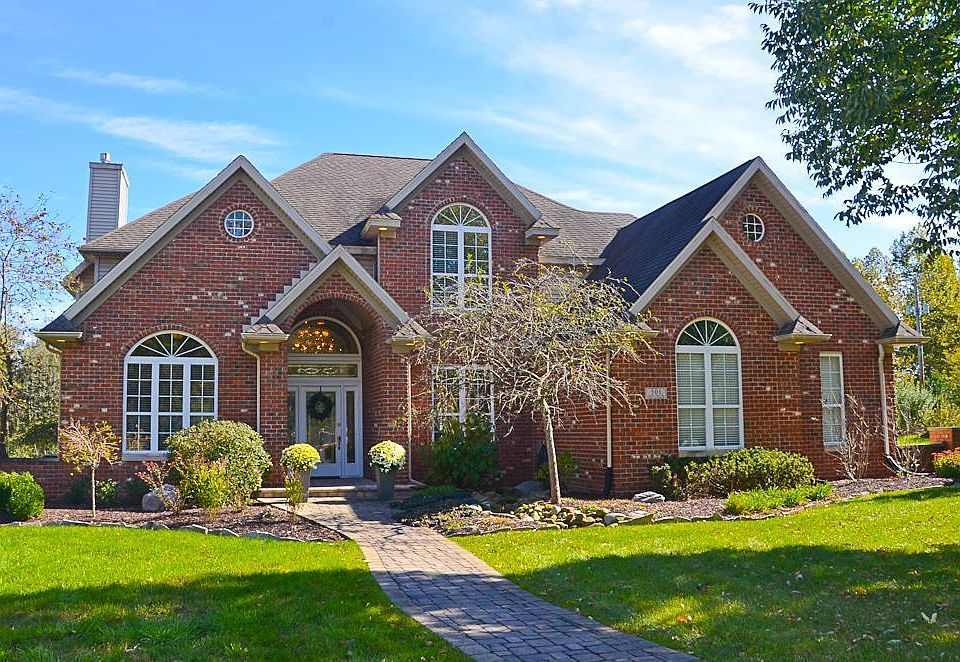 1st image of 501 Shady Creek Dr