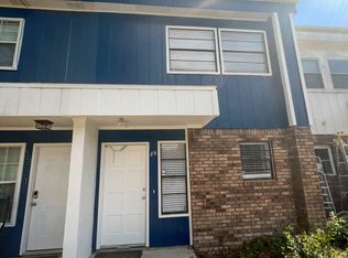 40 11th St #K86, Shalimar, FL 32579