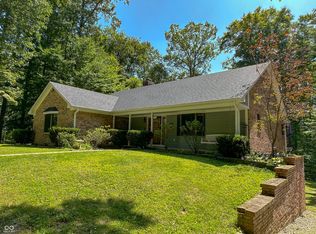 559 E Country Ln, Martinsville, IN 46151