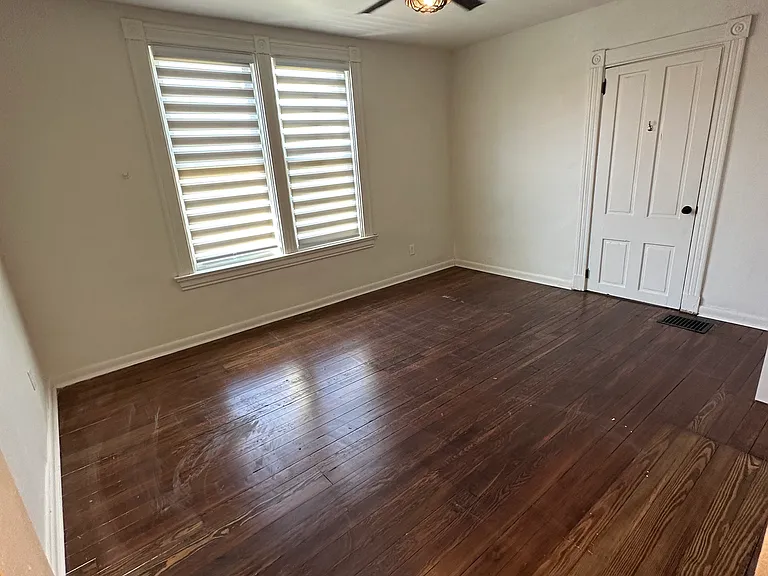 4211 Carter Ave — Photo 16